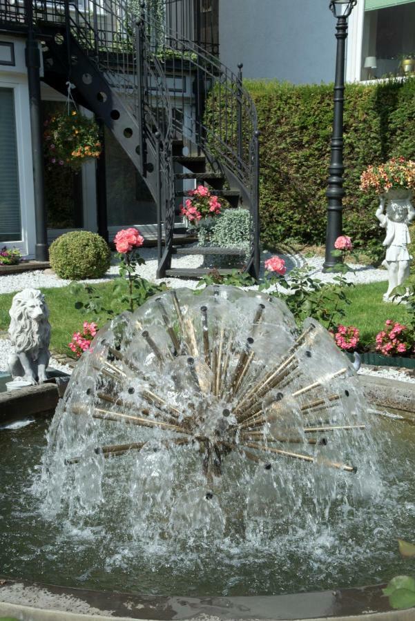 Hotel Villa Am Kurpark Bad Homburg vor der Höhe Eksteriør billede